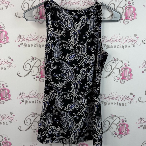 White House Black Market shirt ruffles Black and White Paisley Tank Top - Picture 2 of 9